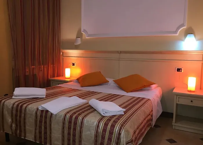 Alex 3* Roma